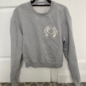 GOOD AMERICAN OVERSIZE ZODIAC (CANCER) SWEATSHIRT IN GRAY SIZE 1 (SMALL)!